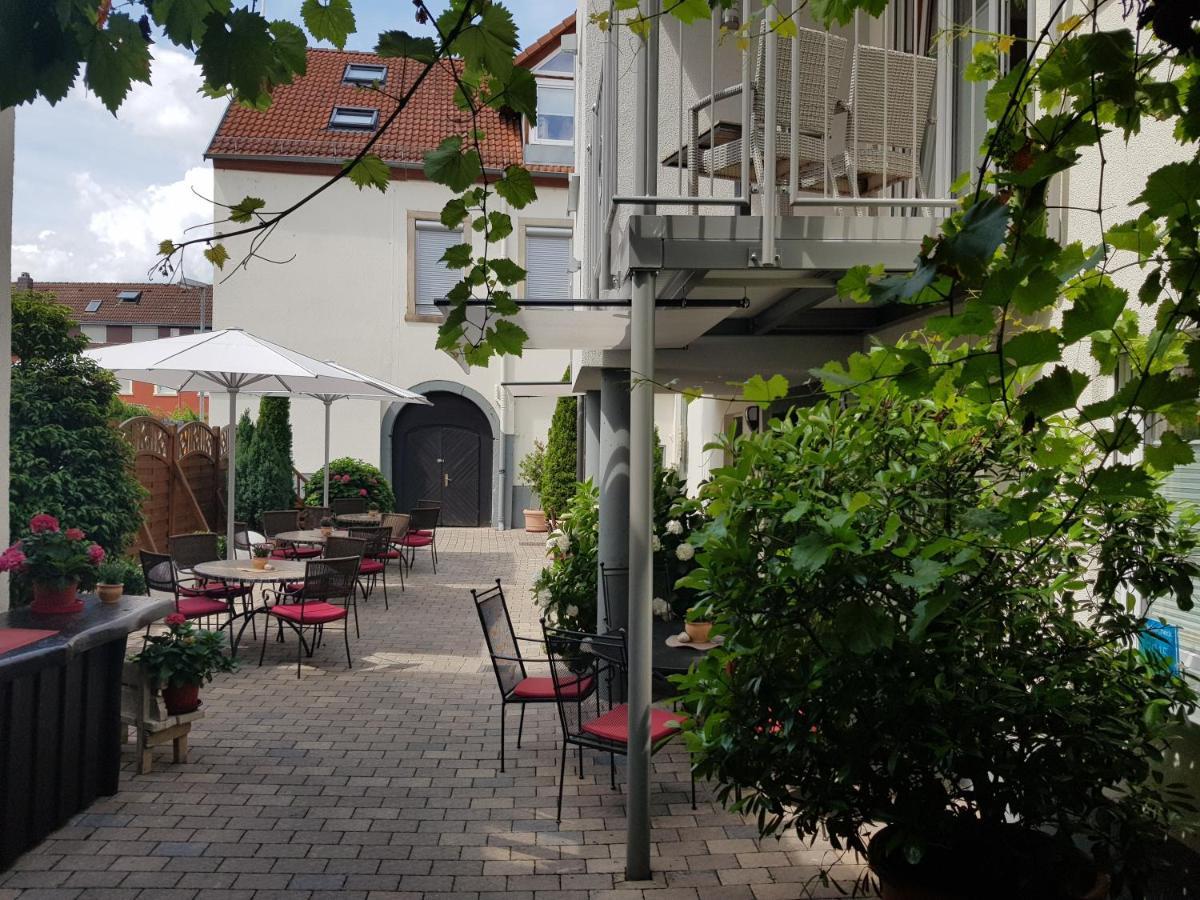 Hotel-Restaurant Pfaelzer Hof อีเดินโคเบิน ภายนอก รูปภาพ