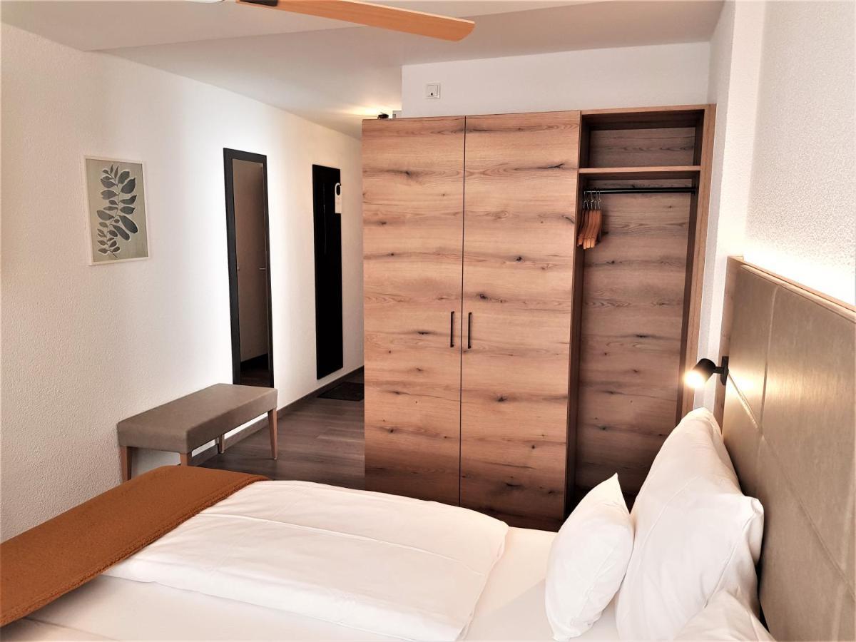 Hotel-Restaurant Pfaelzer Hof อีเดินโคเบิน ภายนอก รูปภาพ